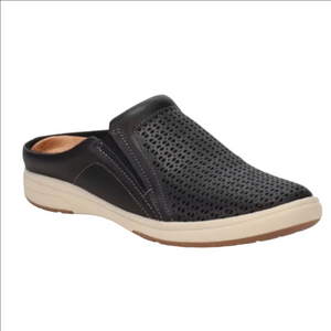 NWOT Earth Origins Women's Black Slip-On Shoes
